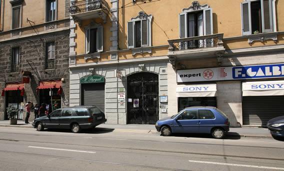 Hotel Eva Milánó Kültér fotó