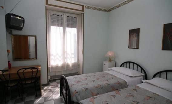 Hotel Eva Milánó Kültér fotó